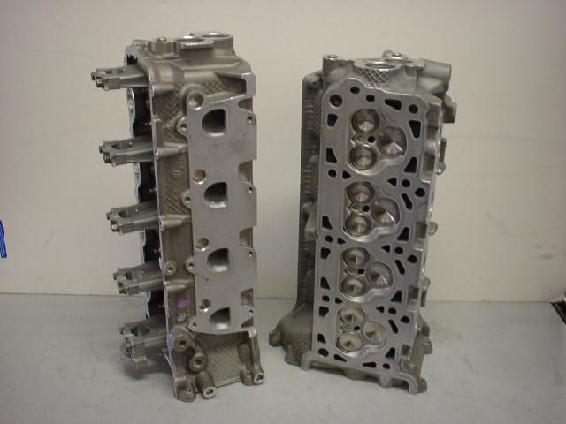 2005-2010 3V 4.6 / 5.4 MMR Stainless Steel Performance Valves